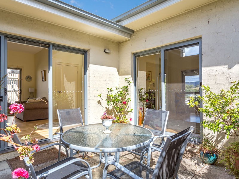 13 Alfreds Garden, Kingston TAS 7050