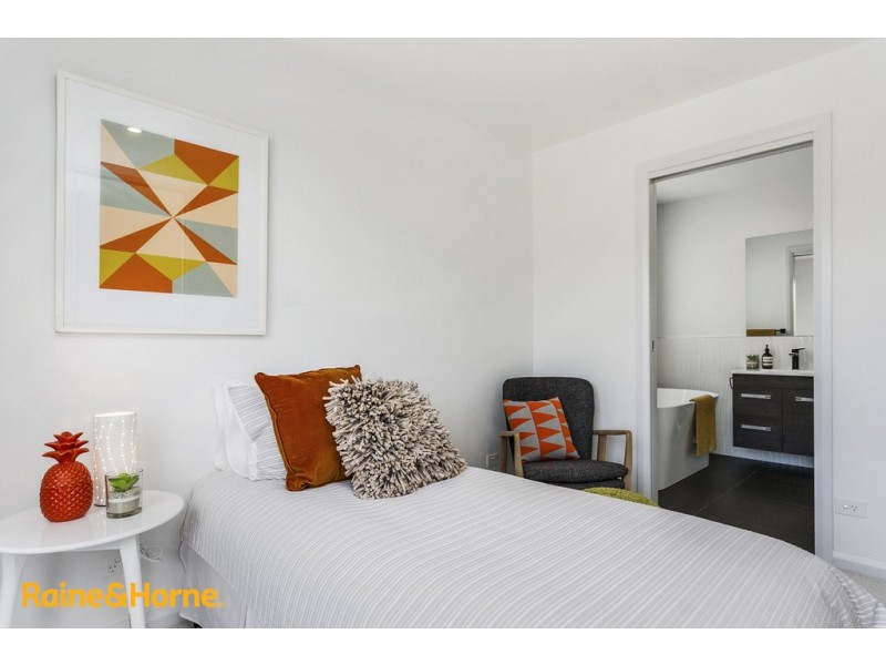 2/25 Powell Road, Blackmans Bay TAS 7052