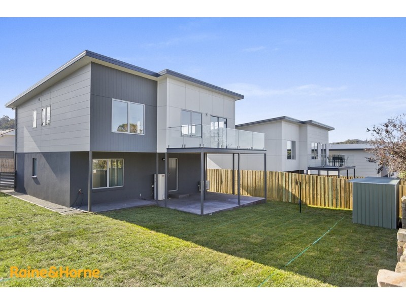 2/25 Powell Road, Blackmans Bay TAS 7052