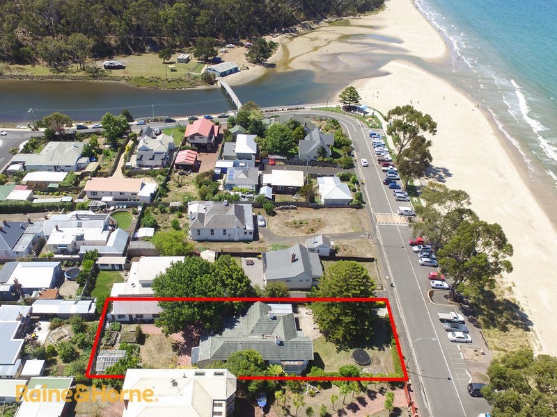12 Osborne Esplanade, Kingston Beach TAS 7050