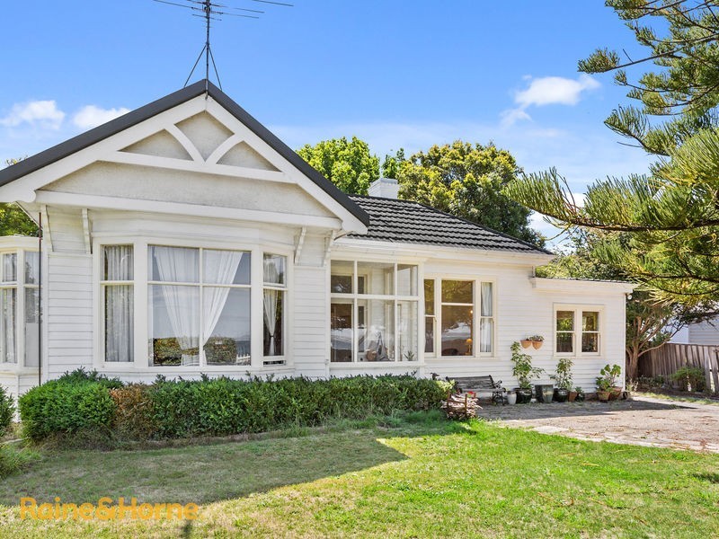 12 Osborne Esplanade, Kingston Beach TAS 7050