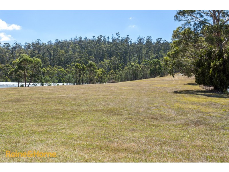 687 Channel Highway, Kingston TAS 7050