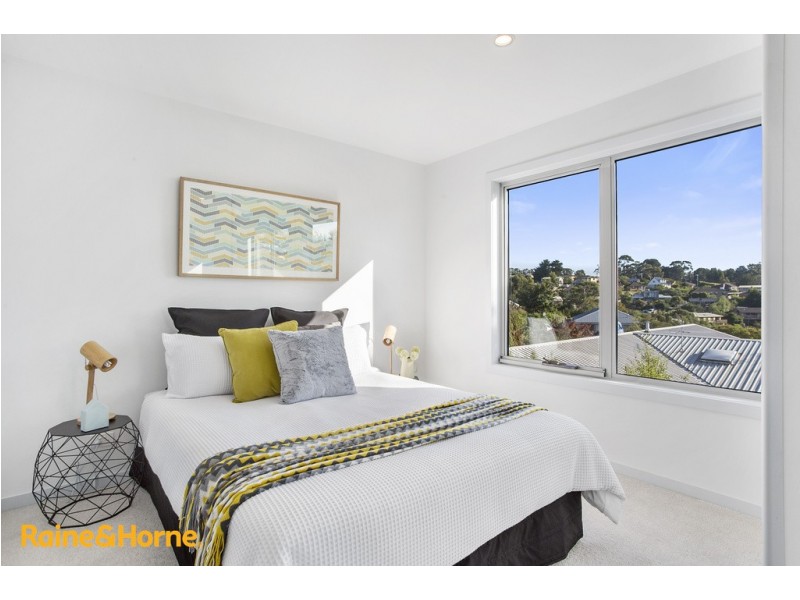 5/25 Powell Road, Blackmans Bay TAS 7052