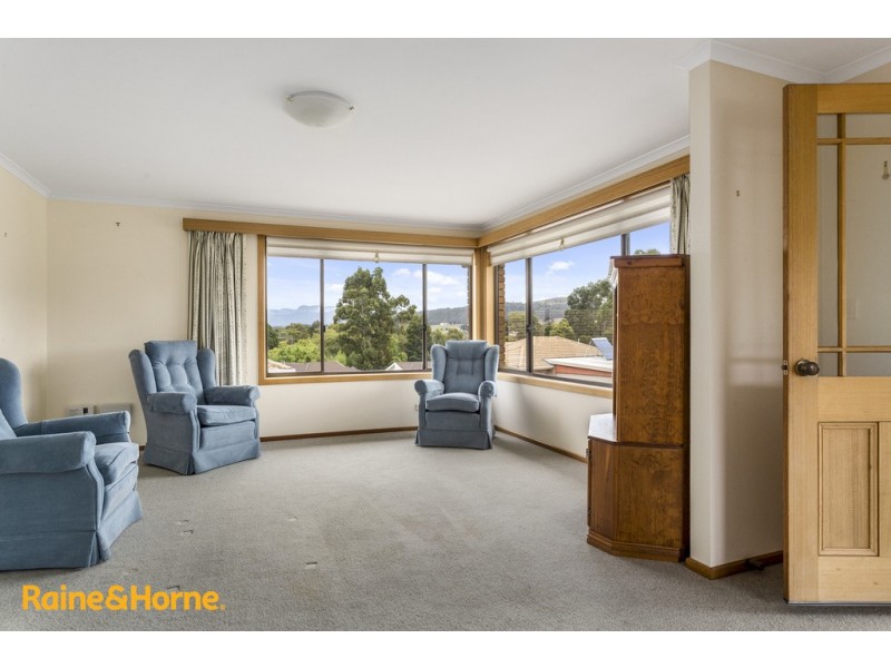 38 Fairway Drive, Kingston TAS 7050