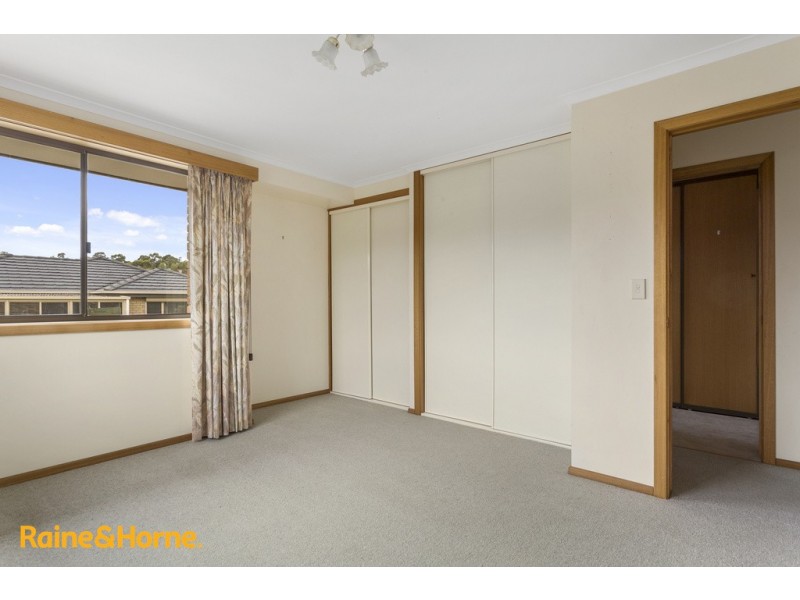 38 Fairway Drive, Kingston TAS 7050