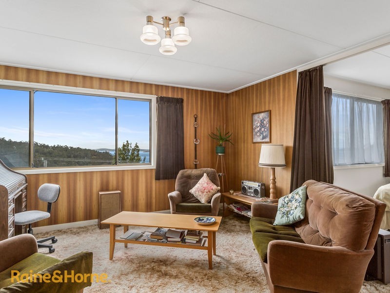 40 Auburn Road, Kingston Beach TAS 7050