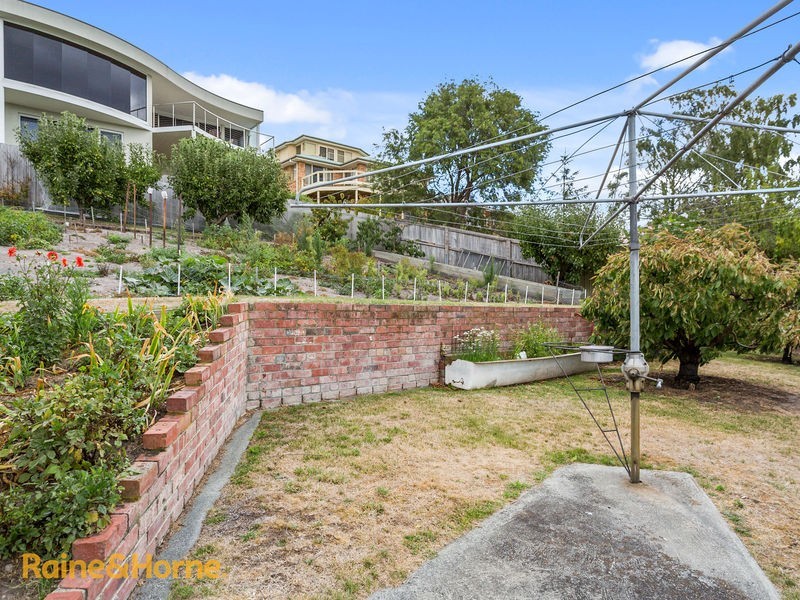 40 Auburn Road, Kingston Beach TAS 7050