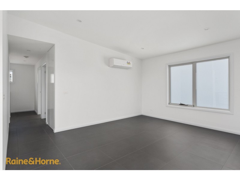 4/25 Powell Road, Blackmans Bay TAS 7052