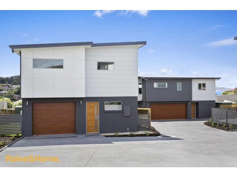 4/25 Powell Road, Blackmans Bay TAS 7052