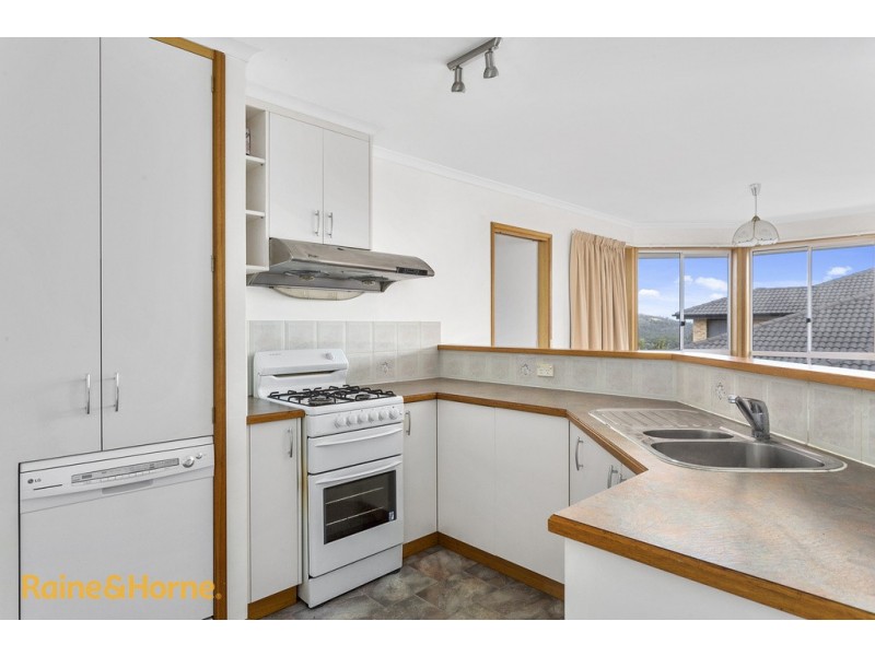 95 Diamond Drive, Blackmans Bay TAS 7052