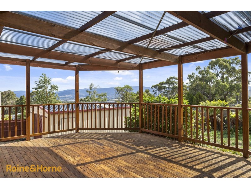 95 Diamond Drive, Blackmans Bay TAS 7052