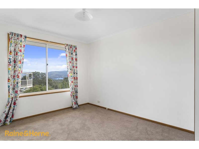 95 Diamond Drive, Blackmans Bay TAS 7052