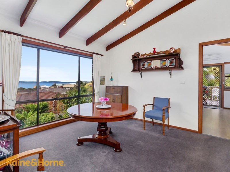 11 Seacrest Avenue, Blackmans Bay TAS 7052