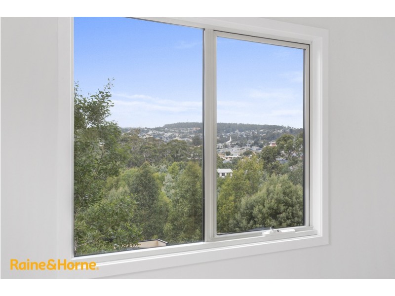2/40 Willowbend Road, Kingston TAS 7050