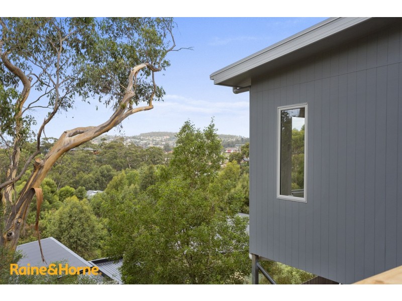 2/40 Willowbend Road, Kingston TAS 7050