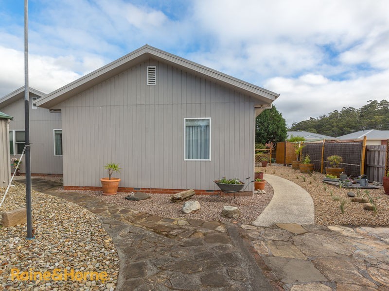 34 Balmoral Road, Kingston Beach TAS 7050