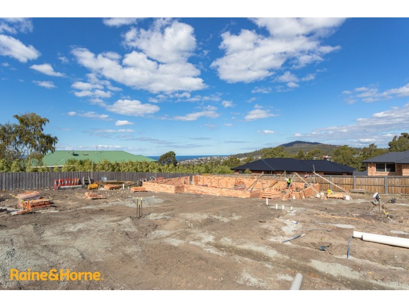 20 Cider Gum Drive, Blackmans Bay TAS 7052