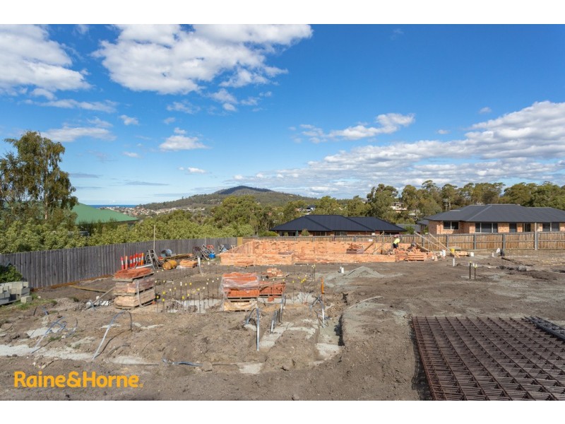 20 Cider Gum Drive, Blackmans Bay TAS 7052