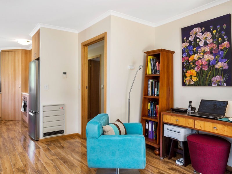 1/59 Whitewater Crescent, Kingston TAS 7050