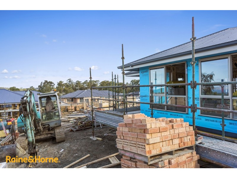 2/20 Cider Gum Drive, Blackmans Bay TAS 7052