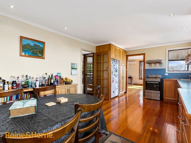 7 Kunama Drive, Kingston Beach TAS 7050