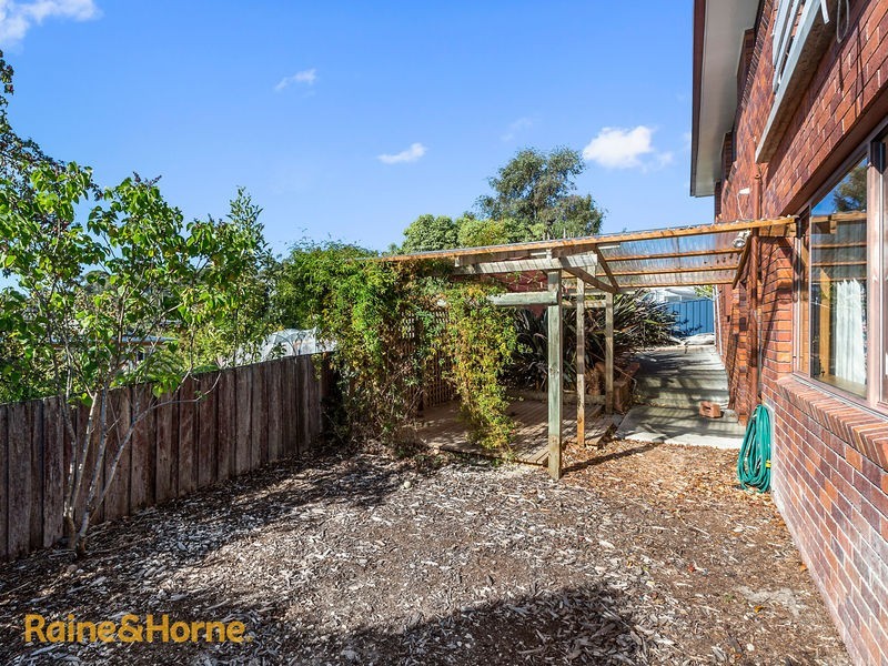 7 Kunama Drive, Kingston Beach TAS 7050