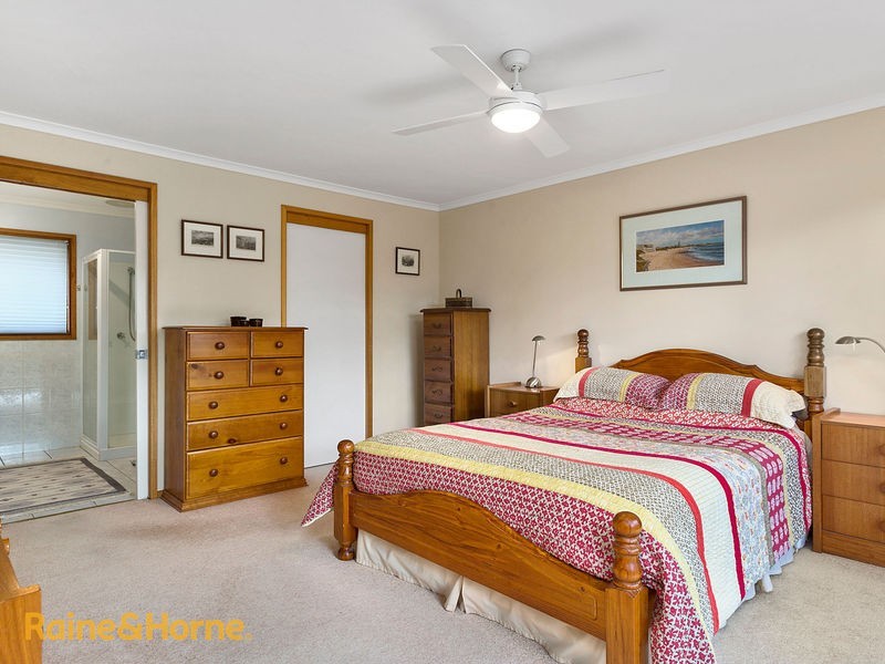 4 Bluewater Court, Kingston Beach TAS 7050