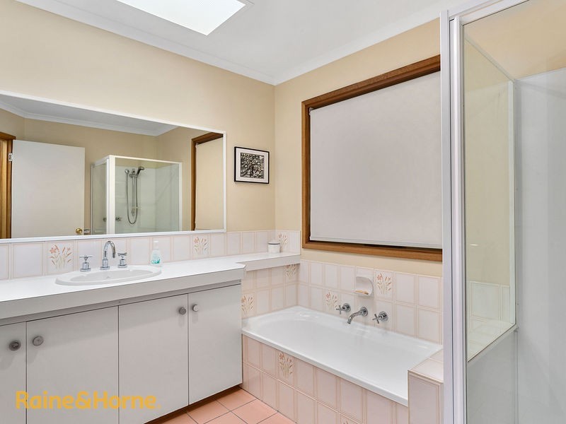 4 Bluewater Court, Kingston Beach TAS 7050