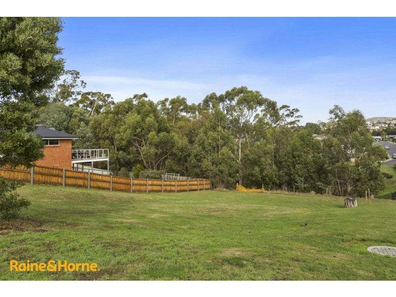 10 Malachi Drive, Kingston TAS 7050