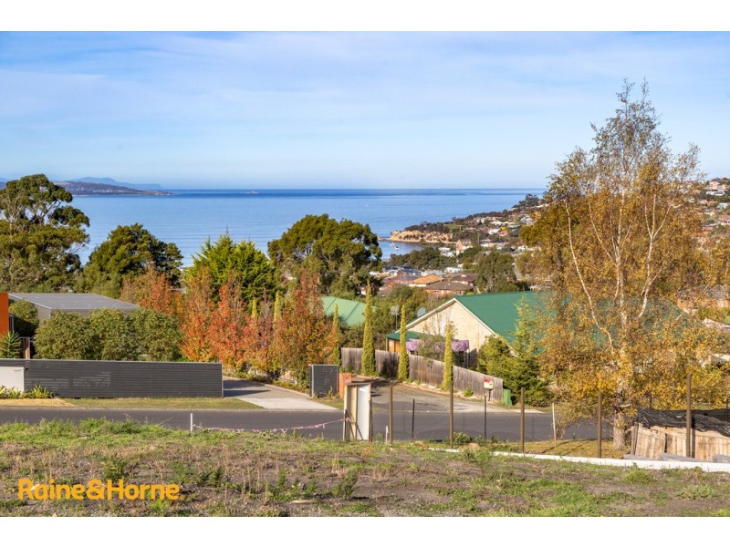 53A Diamond Drive, Blackmans Bay TAS 7052