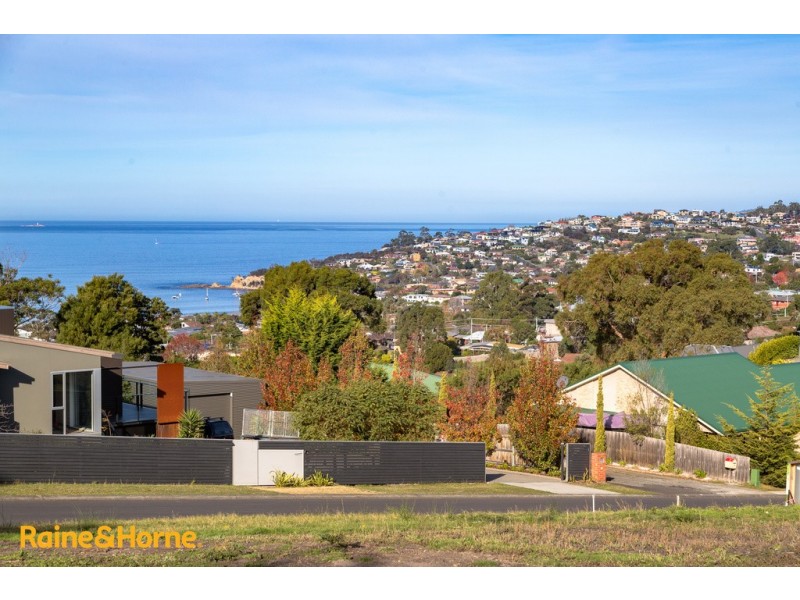 53A Diamond Drive, Blackmans Bay TAS 7052