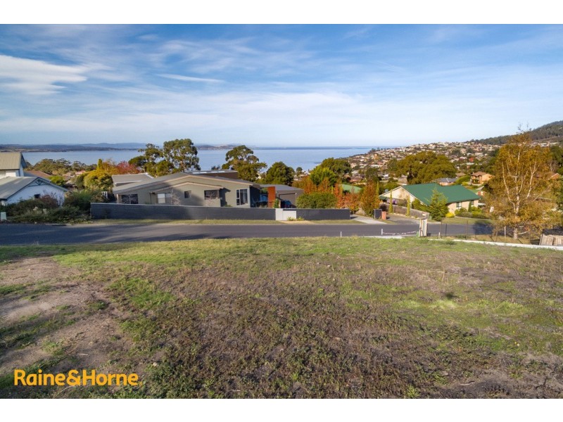 53A Diamond Drive, Blackmans Bay TAS 7052