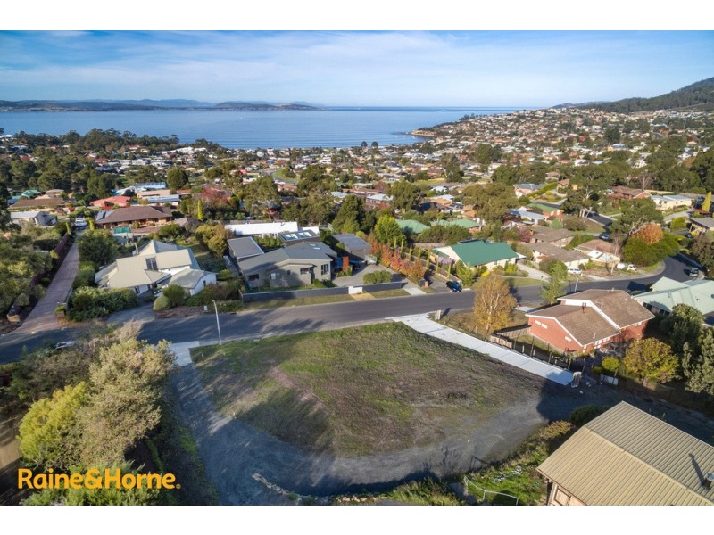 53A Diamond Drive, Blackmans Bay TAS 7052
