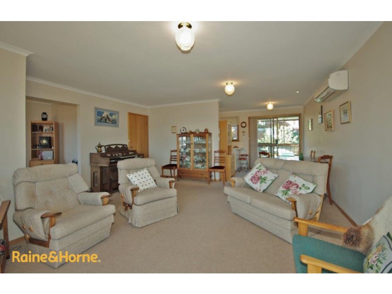 38 Village Drive, Kingston TAS 7050
