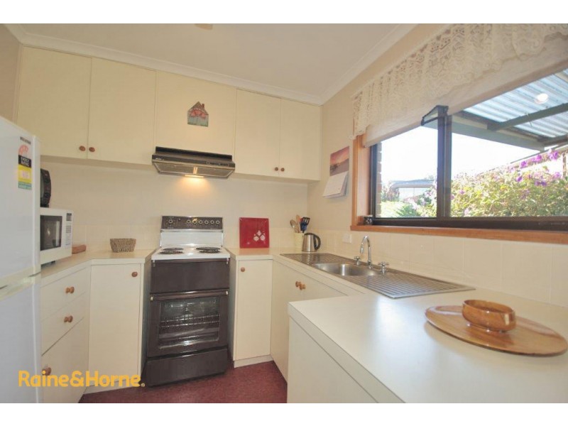 38 Village Drive, Kingston TAS 7050