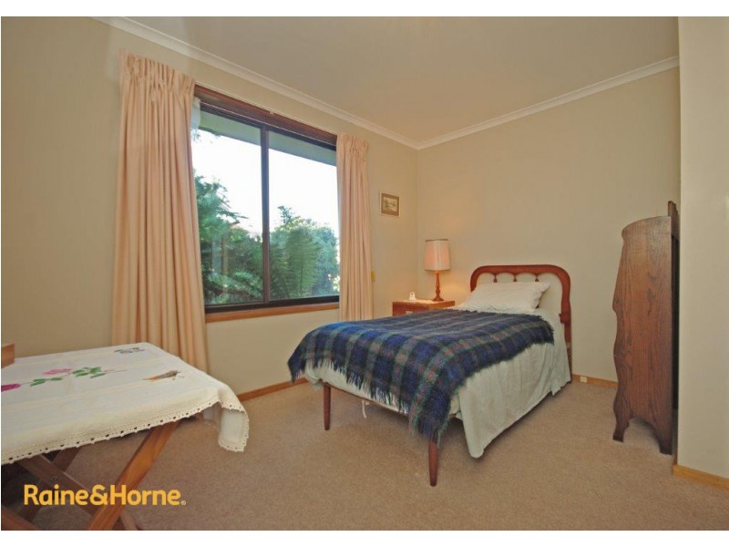 38 Village Drive, Kingston TAS 7050