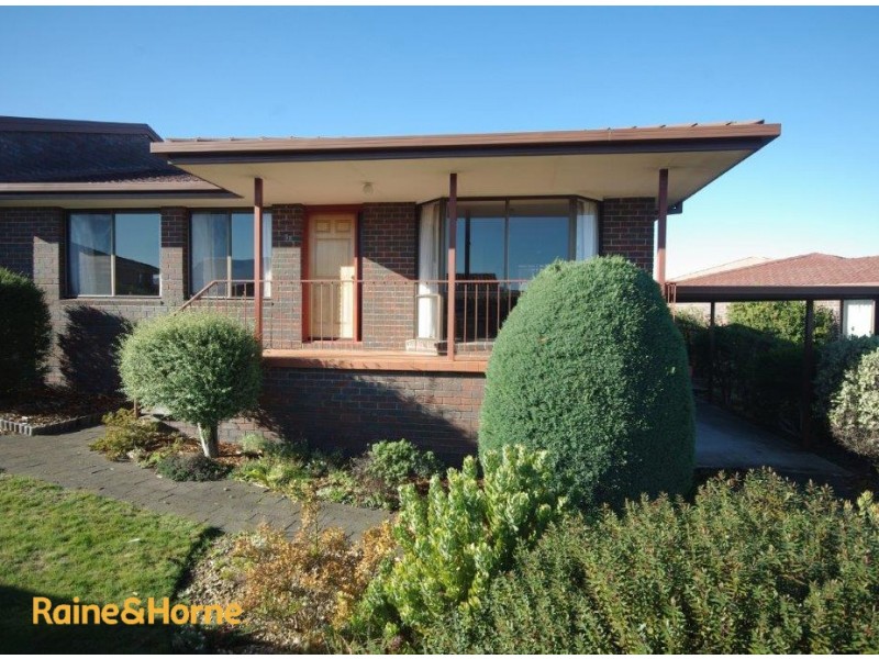 38 Village Drive, Kingston TAS 7050
