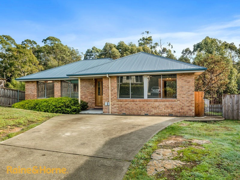 57 Whitewater Crescent, Kingston TAS 7050