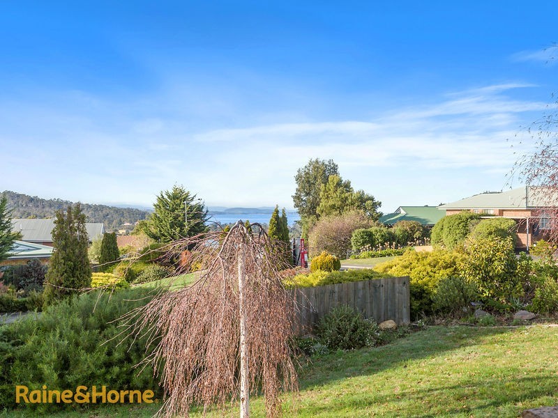 122 Willowbend Road, Kingston TAS 7050