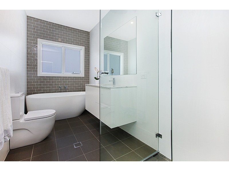 18B Northcote Avenue, Caringbah South NSW 2229