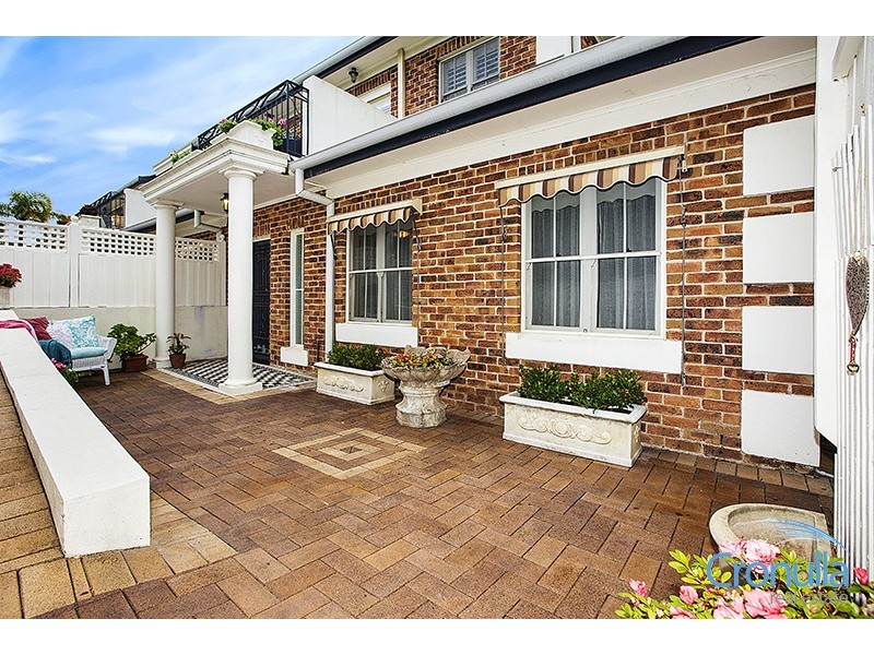 10/4 John Street, Cronulla NSW 2230