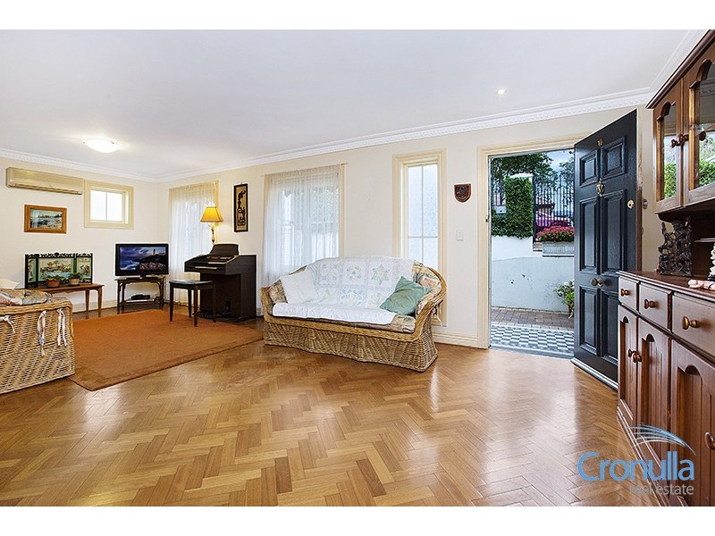 10/4 John Street, Cronulla NSW 2230