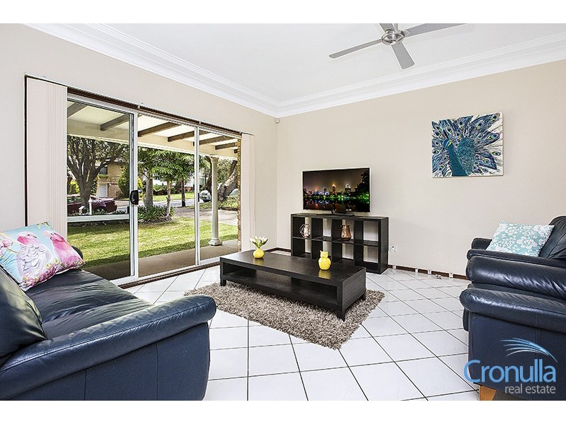 12 Nioka Place, Caringbah NSW 2229