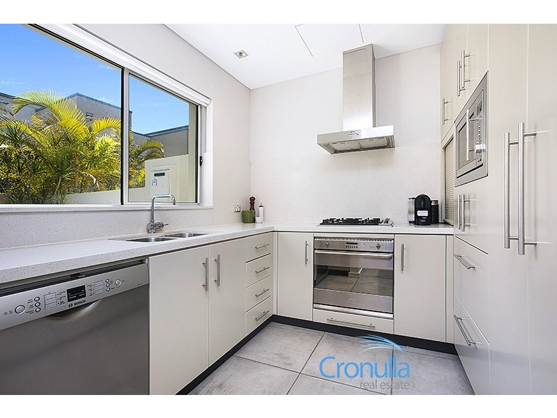 2/1 Bando Road, Cronulla NSW 2230