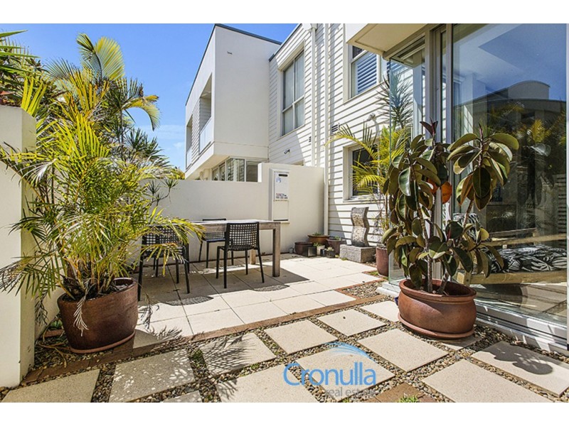 2/1 Bando Road, Cronulla NSW 2230