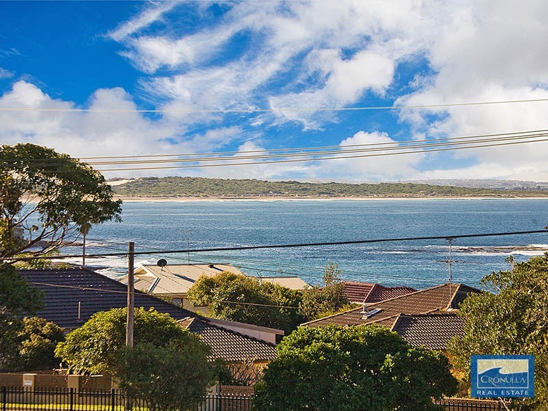 6 Lucas Street, Cronulla NSW 2230