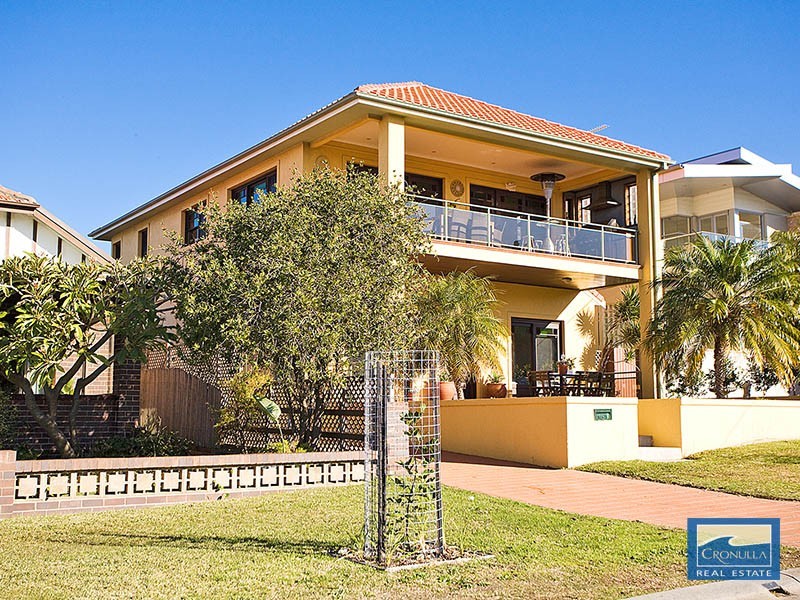 6 Lucas Street, Cronulla NSW 2230