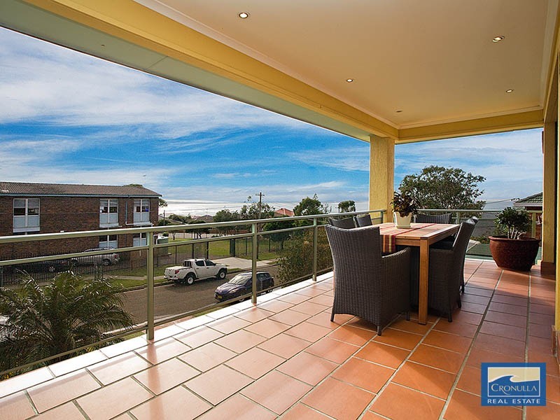 6 Lucas Street, Cronulla NSW 2230