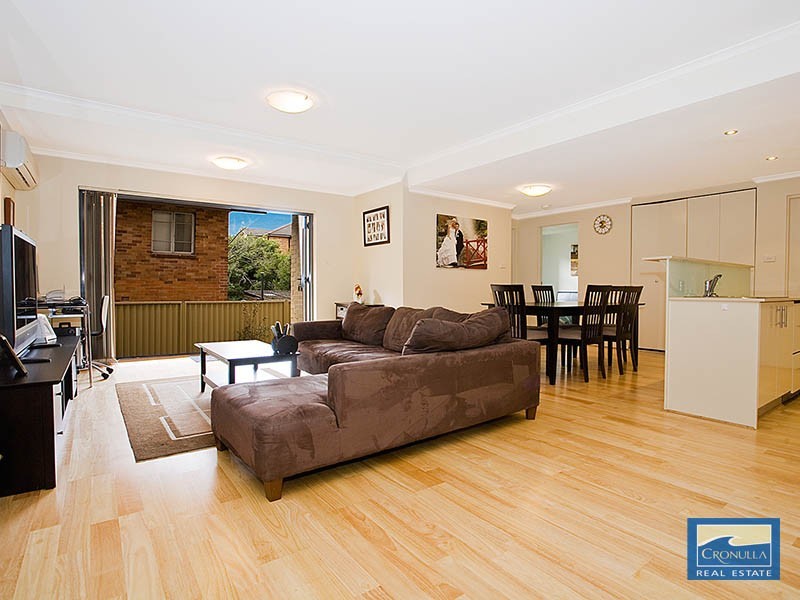 203 296-300 Kingsway, Caringbah NSW 2229