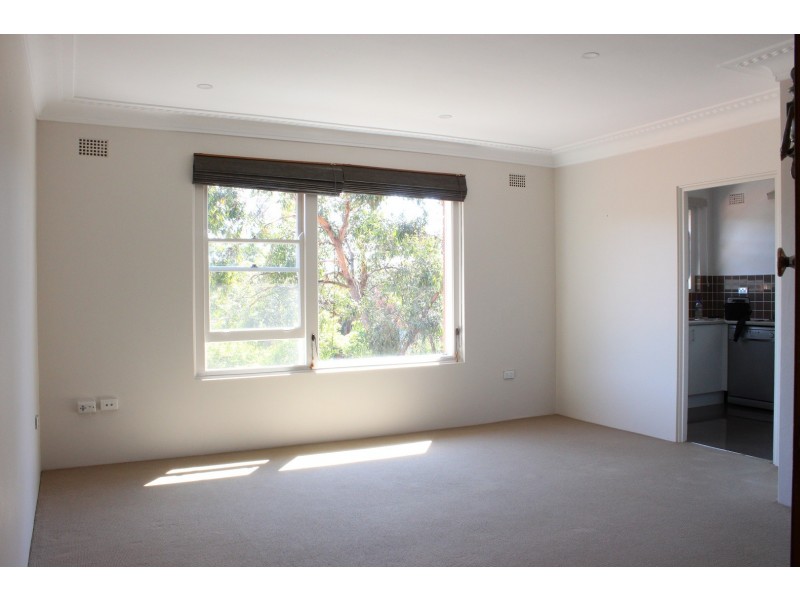 4 Holland Street, Cronulla NSW 2230